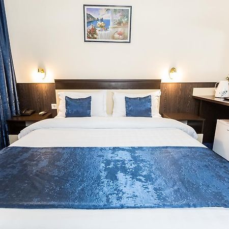 Salem Hotel On Abaya Αλμάτι Εξωτερικό φωτογραφία