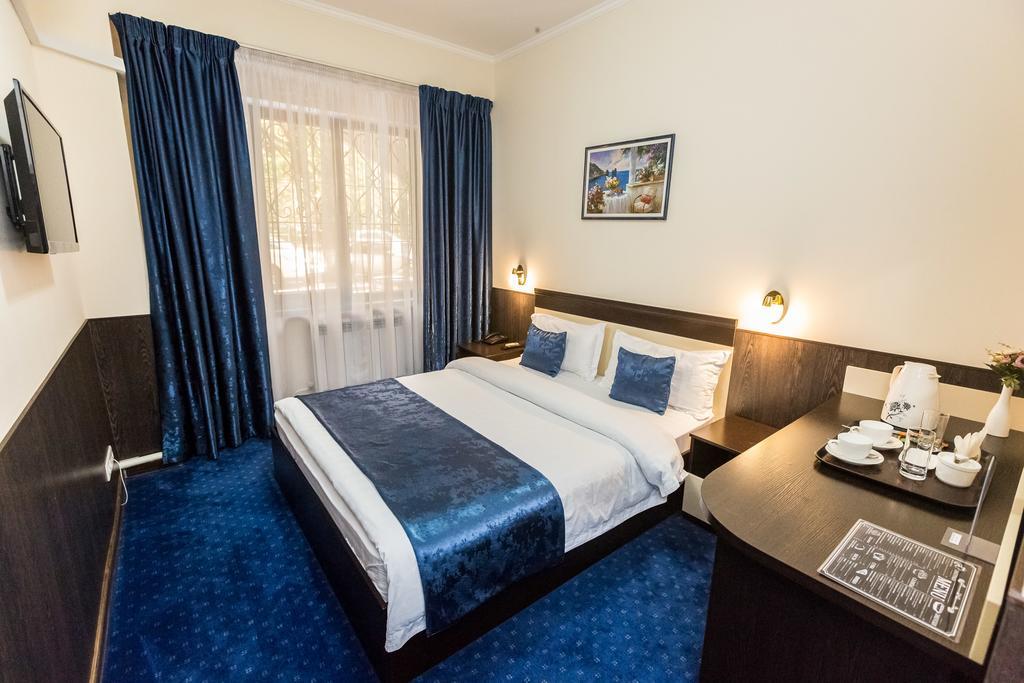 Salem Hotel On Abaya Αλμάτι Εξωτερικό φωτογραφία