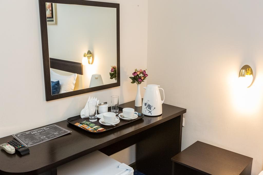Salem Hotel On Abaya Αλμάτι Εξωτερικό φωτογραφία