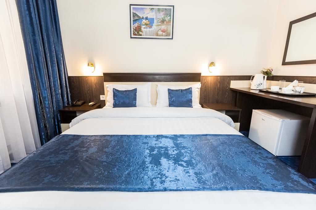 Salem Hotel On Abaya Αλμάτι Εξωτερικό φωτογραφία